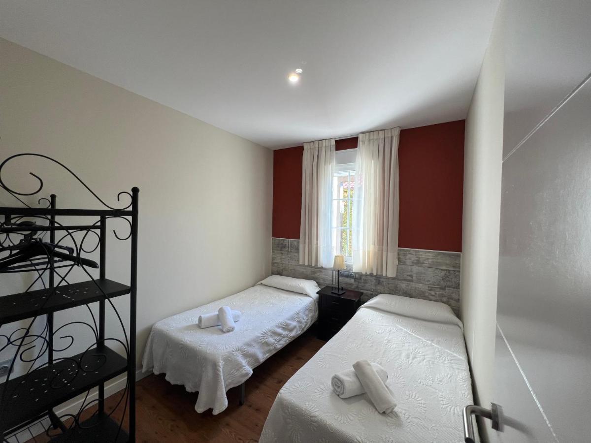 Ferienwohnung Complejo La Regalina Cadavedo Exterior foto