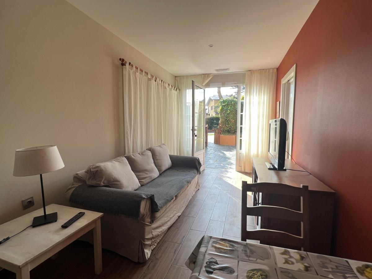 Ferienwohnung Complejo La Regalina Cadavedo Exterior foto