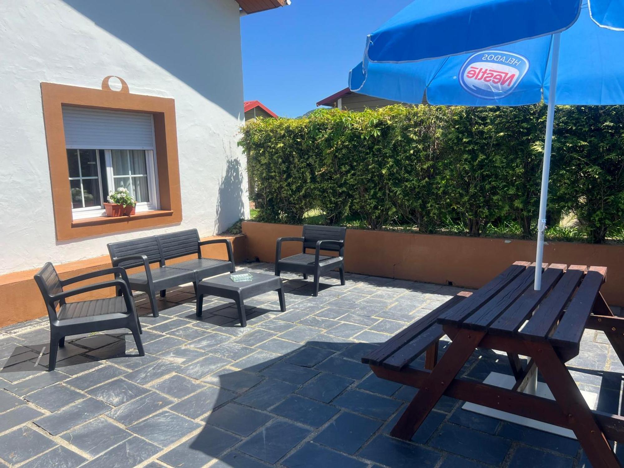 Ferienwohnung Complejo La Regalina Cadavedo Exterior foto